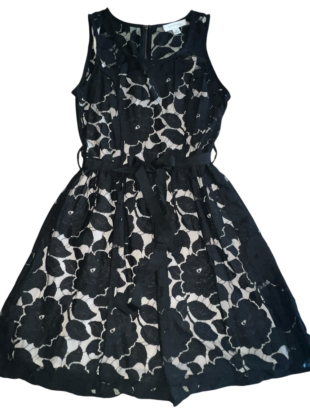 Monteau Los Angeles Black Lace Sleeveless Dress w/Cream Slip size Medium NWOT
